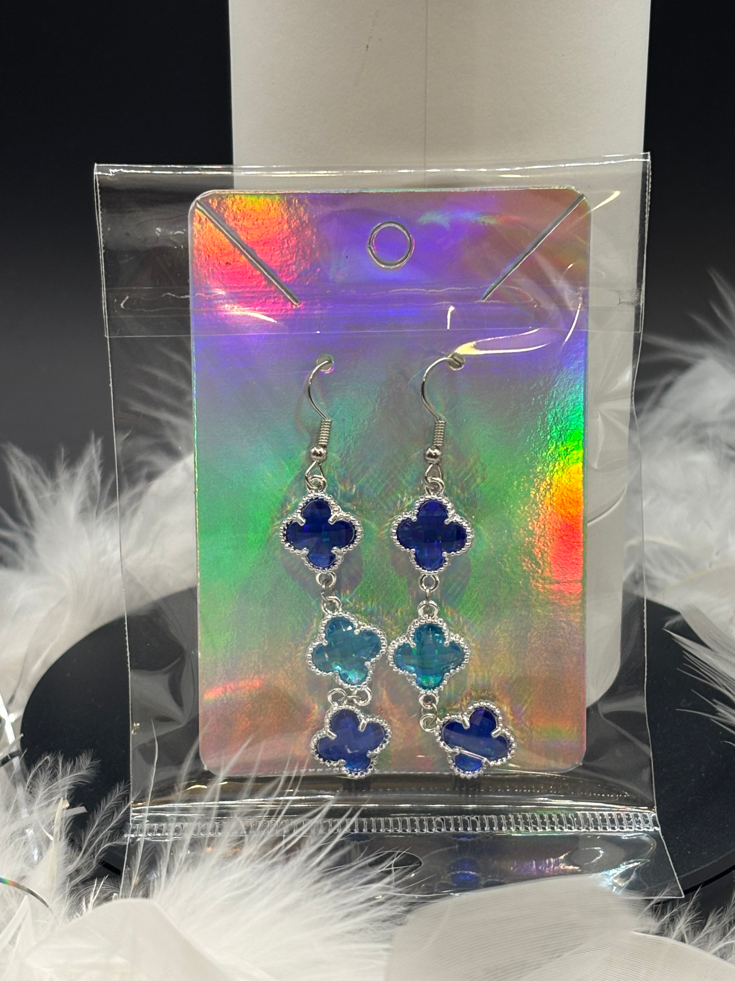 Boucles d’oreilles, trèfle bleu image 0