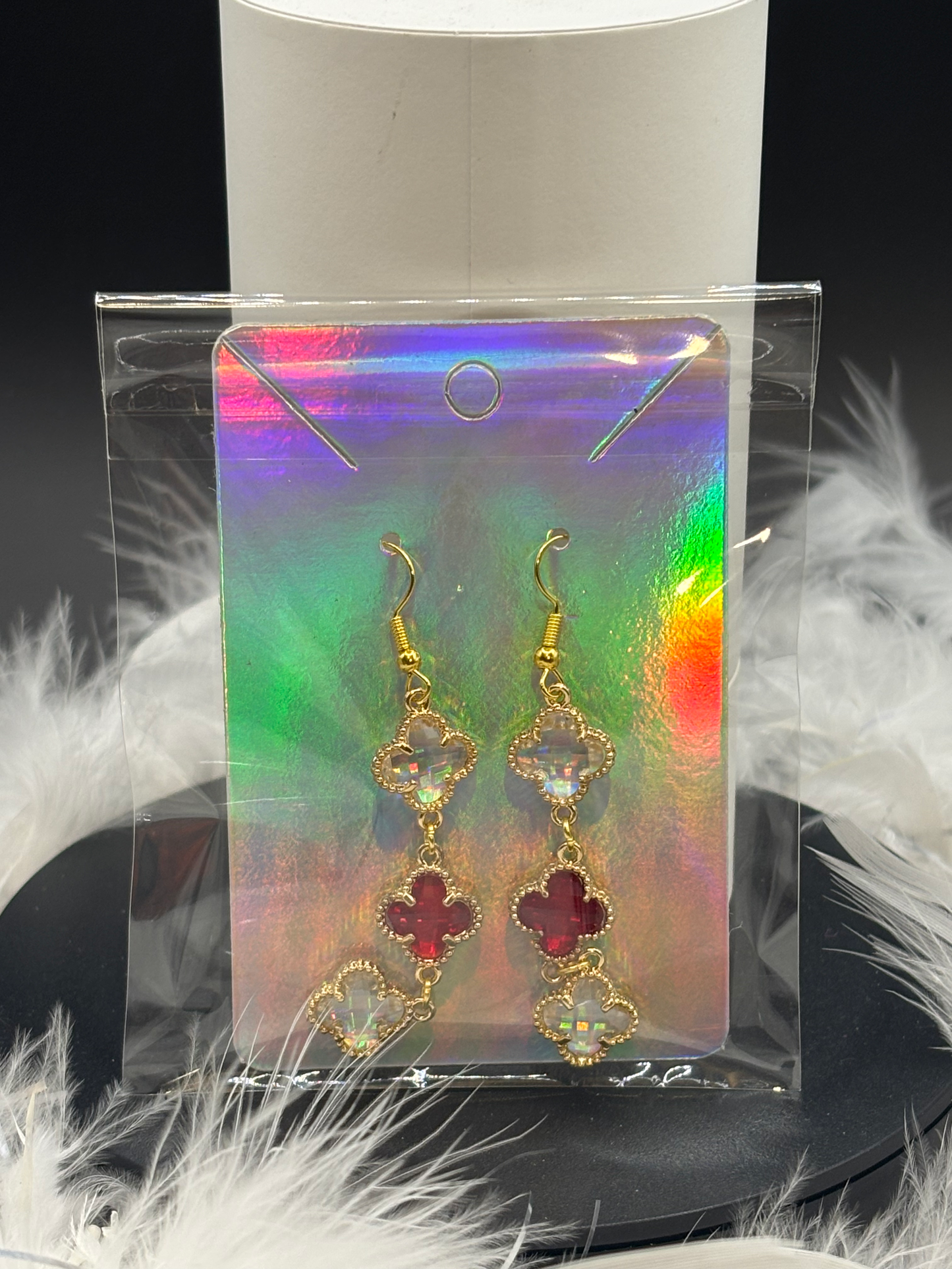 Boucles d’oreilles, trèfle, rouge et blanc image 0
