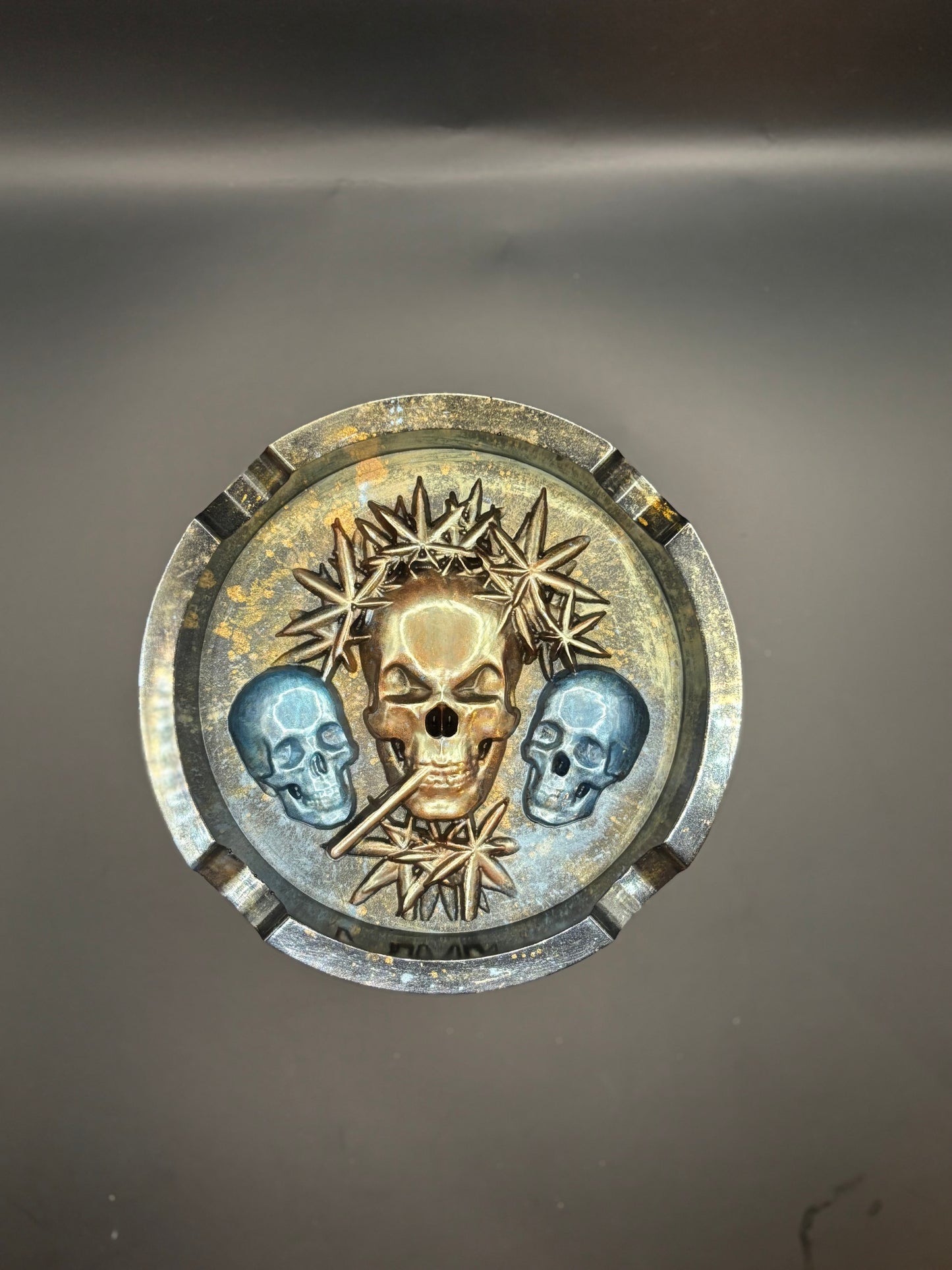 Cendrier têtes de mort image 1