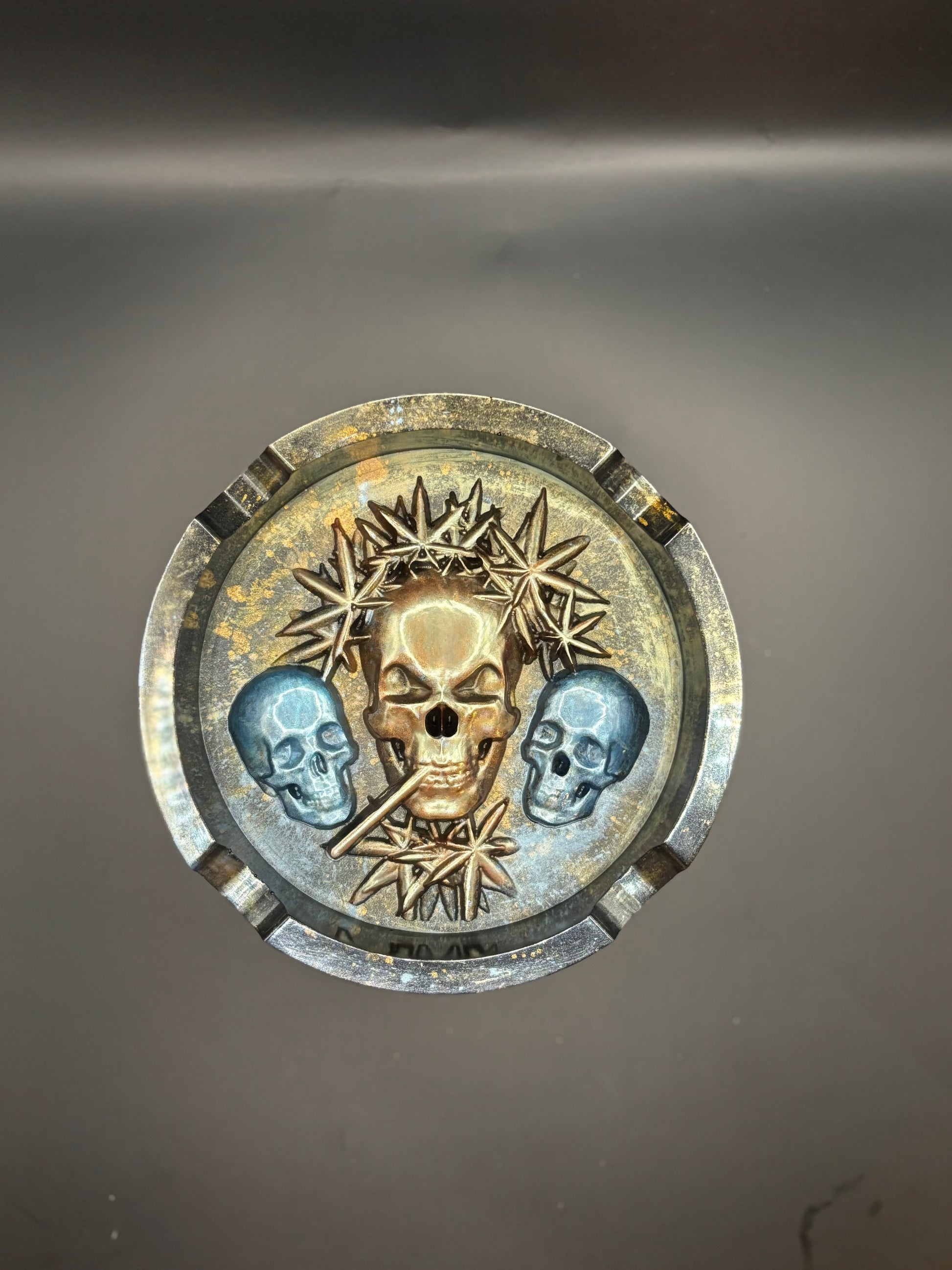Cendrier têtes de mort image 1