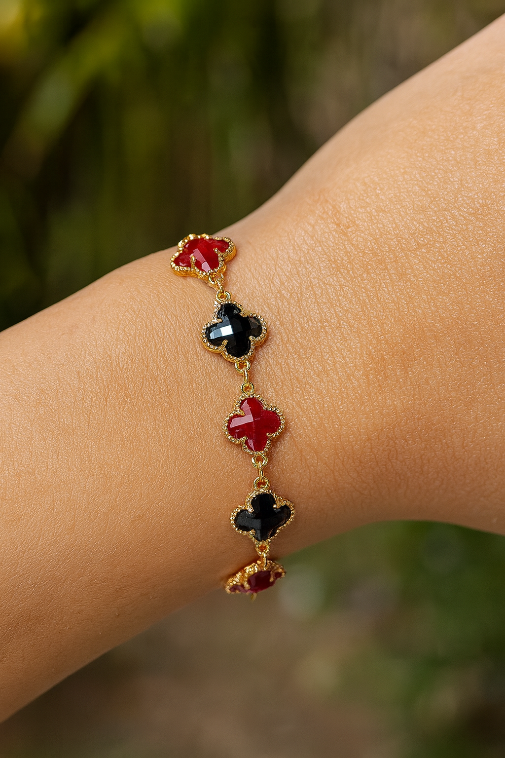 Bracelet strass trèfle  image 2