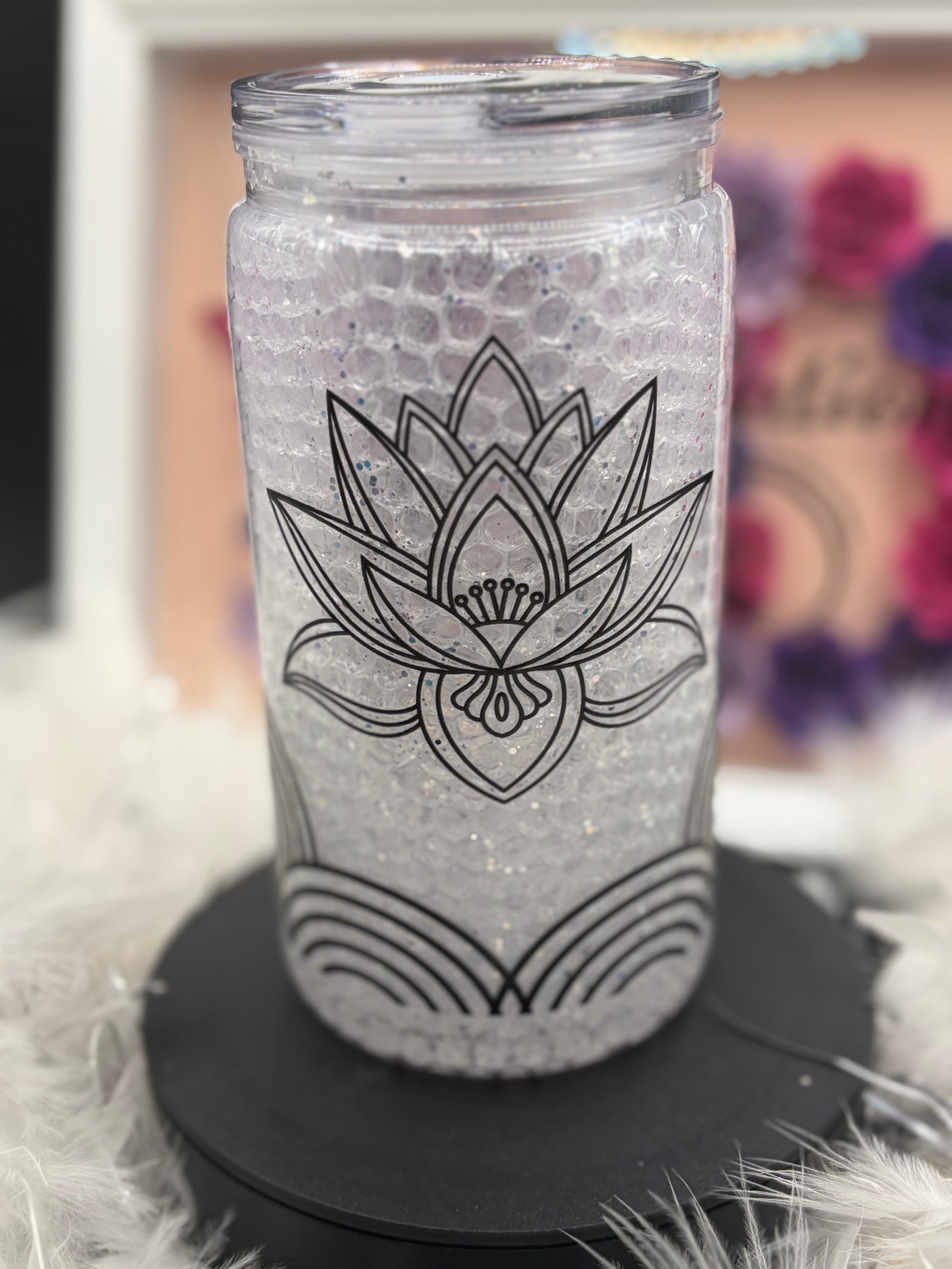 Tumbler lotus image 0