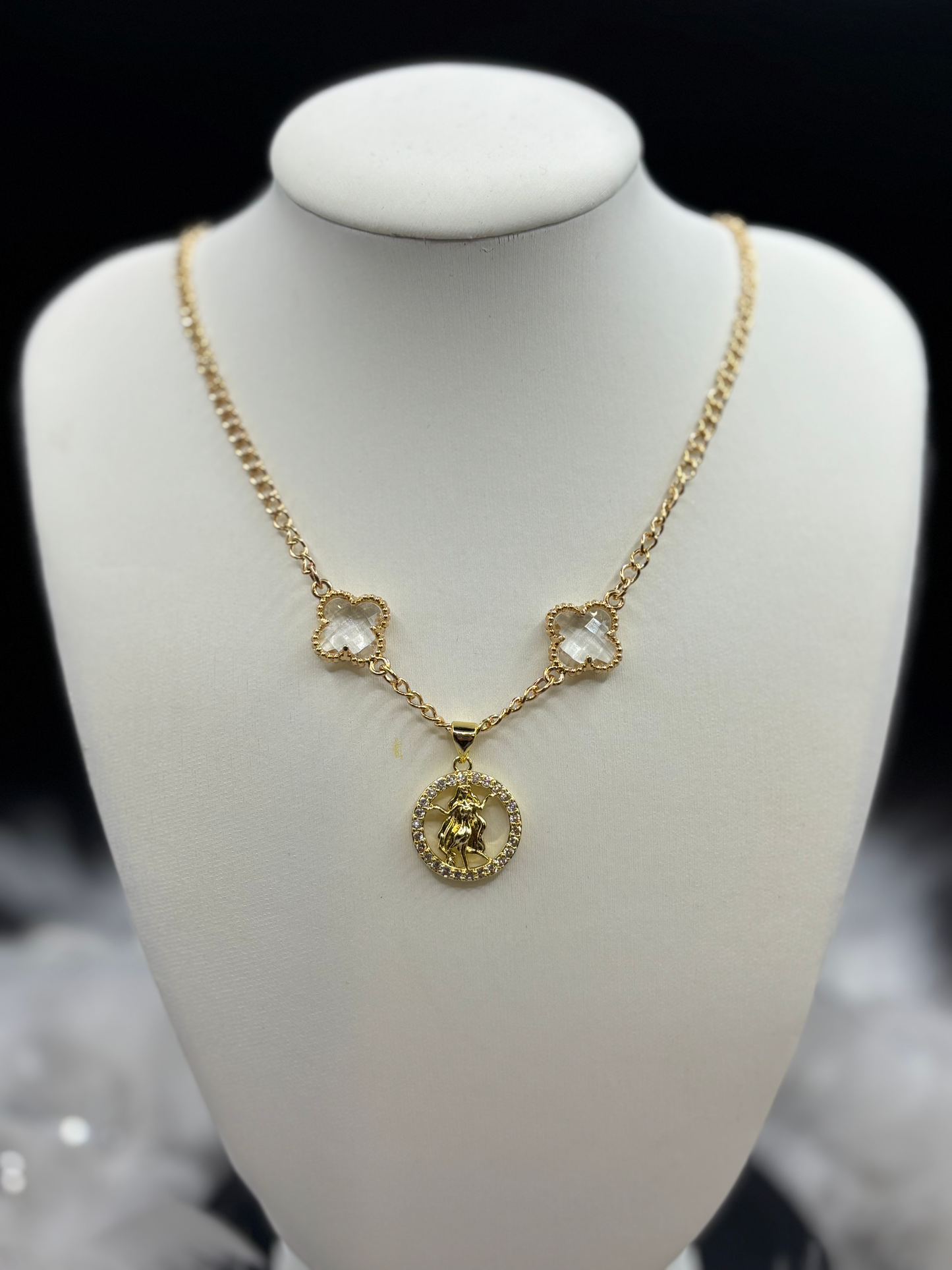 Collier, signe astrologique image 1