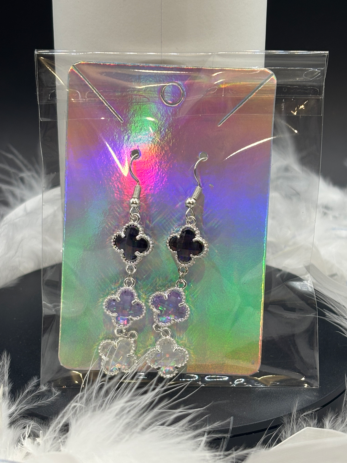 Boucles d’oreilles, mauve et blanc image 0