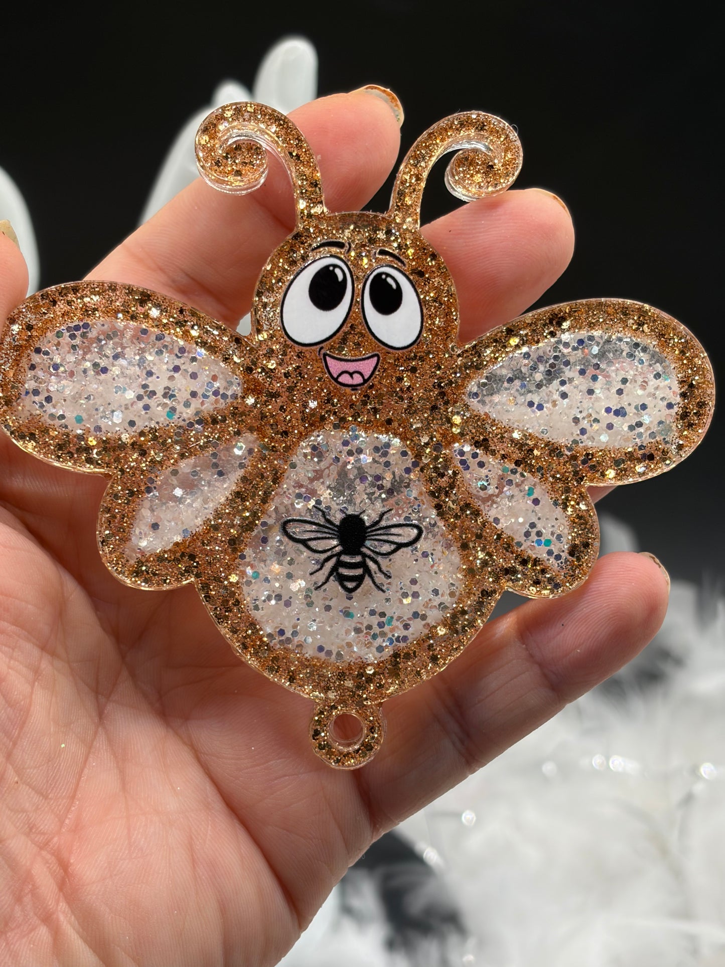 Abeille snowglobe  image 1