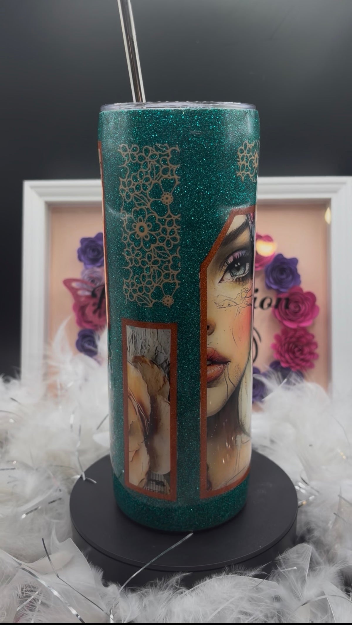 Tumbler émeraude et visage