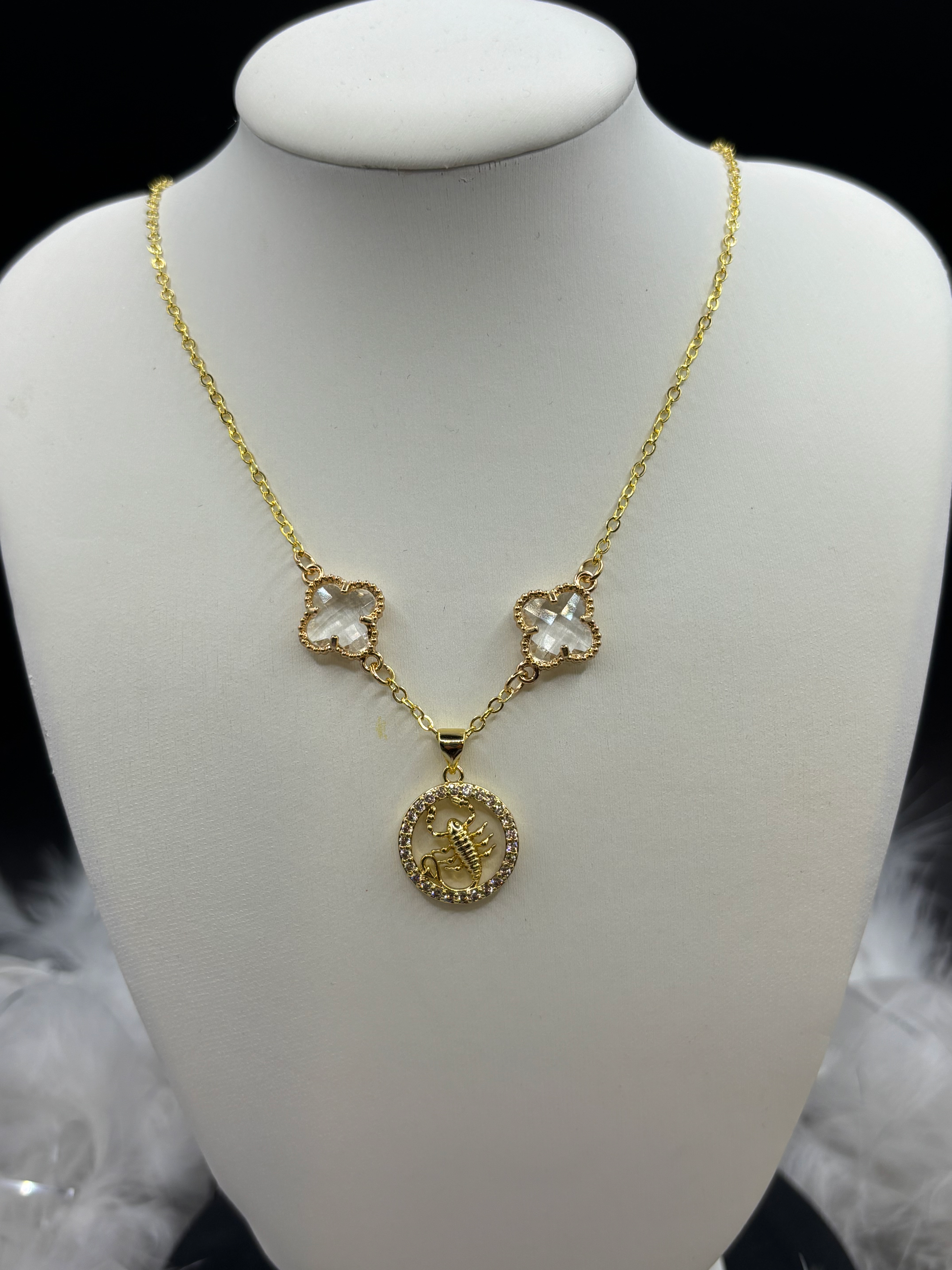 Collier, signe astrologique image 8