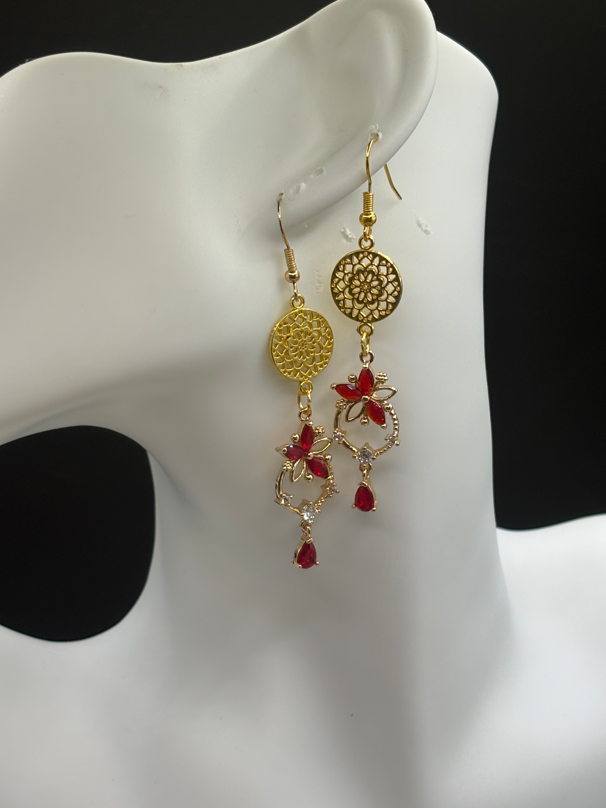 Boucles d’oreilles, strasse, rouge image 0
