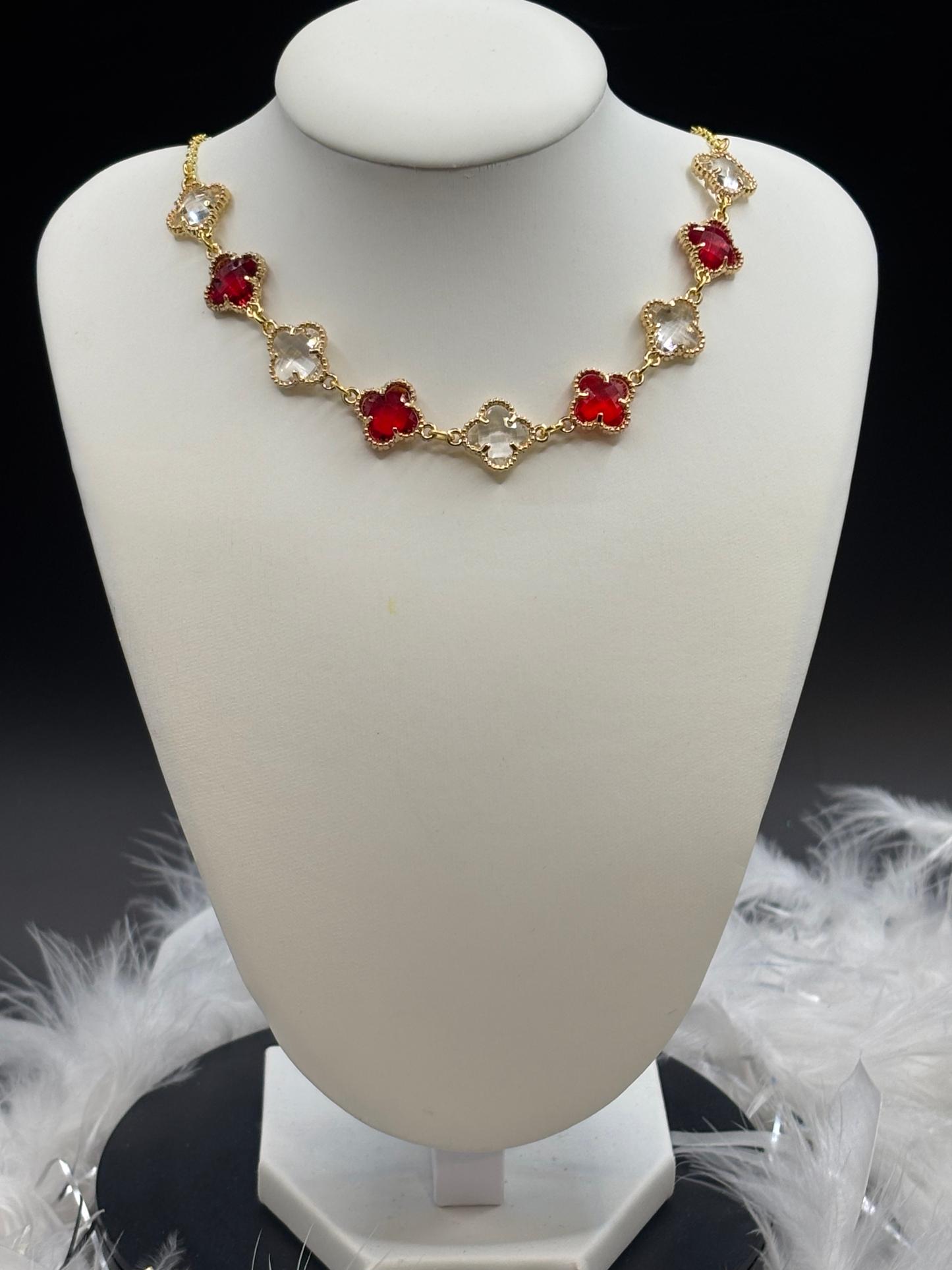 Collier rouge et blanc image 0