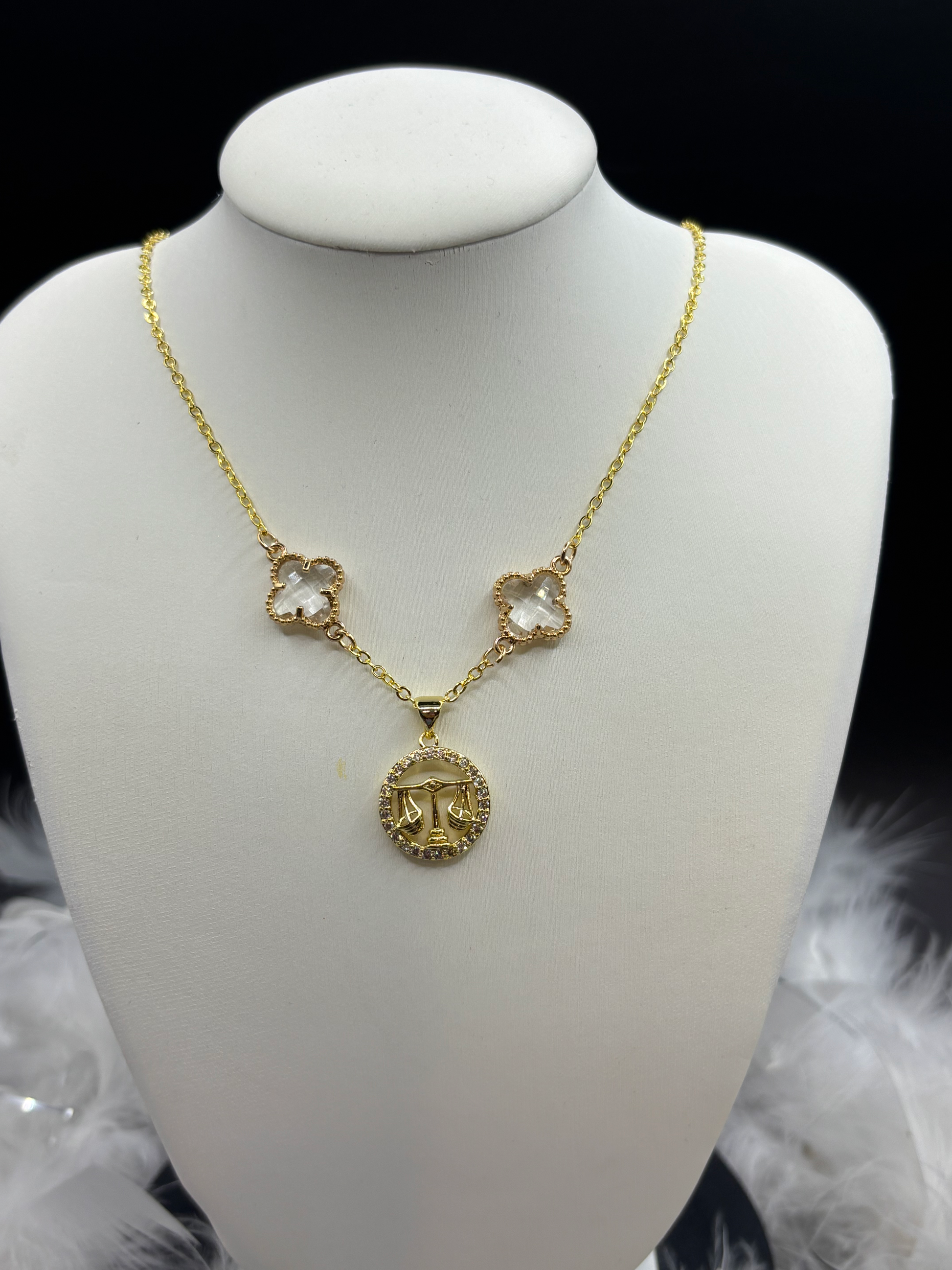Collier, signe astrologique image 3