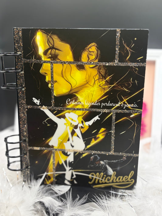 Notebook MJ image 0