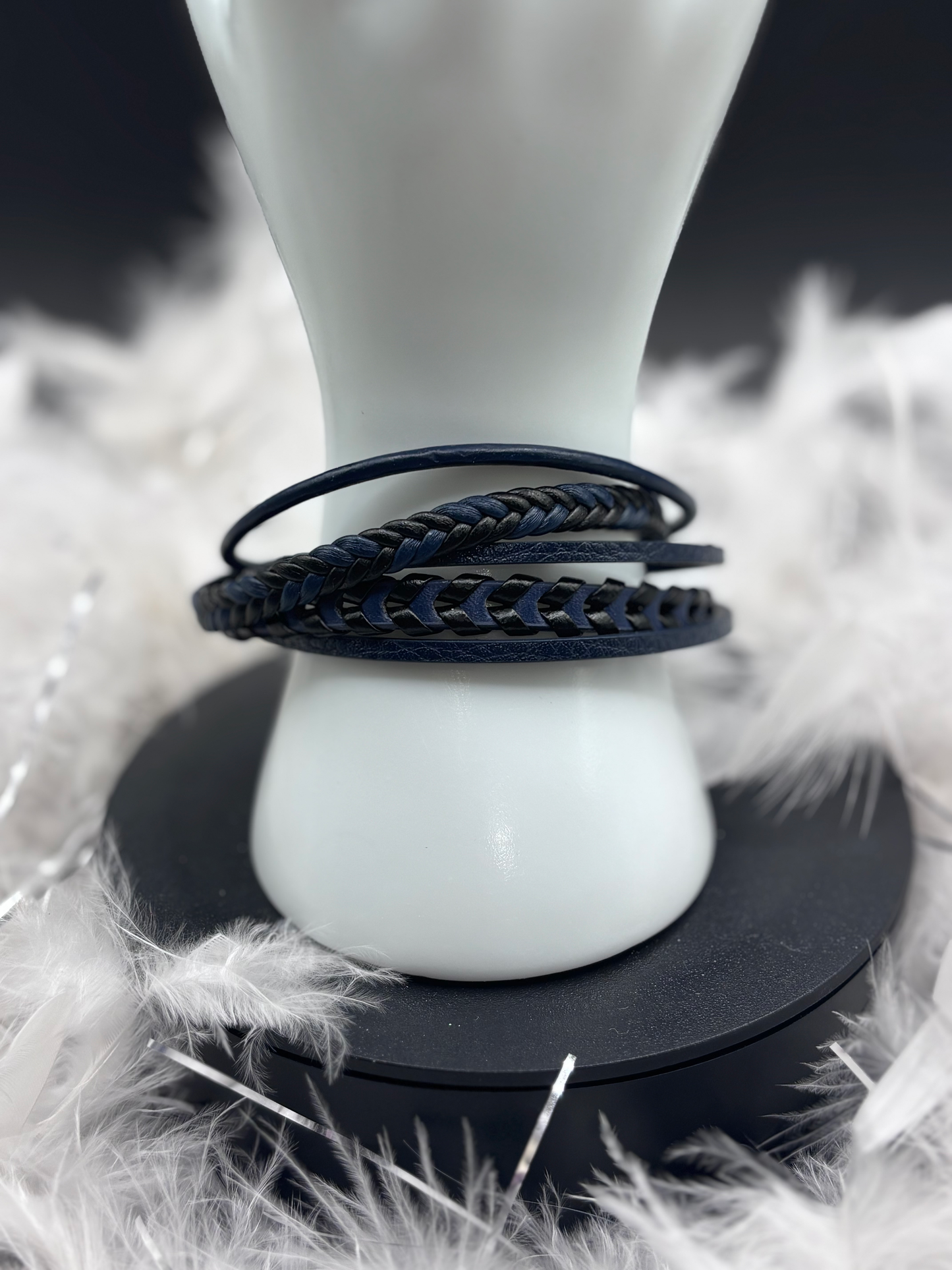 Bracelet tressé bleu image 0
