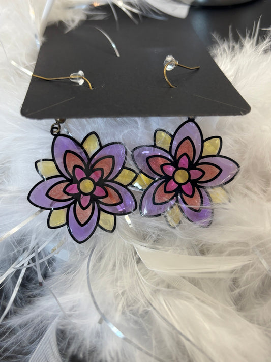 Boucles d'oreilles fleur noire image 0