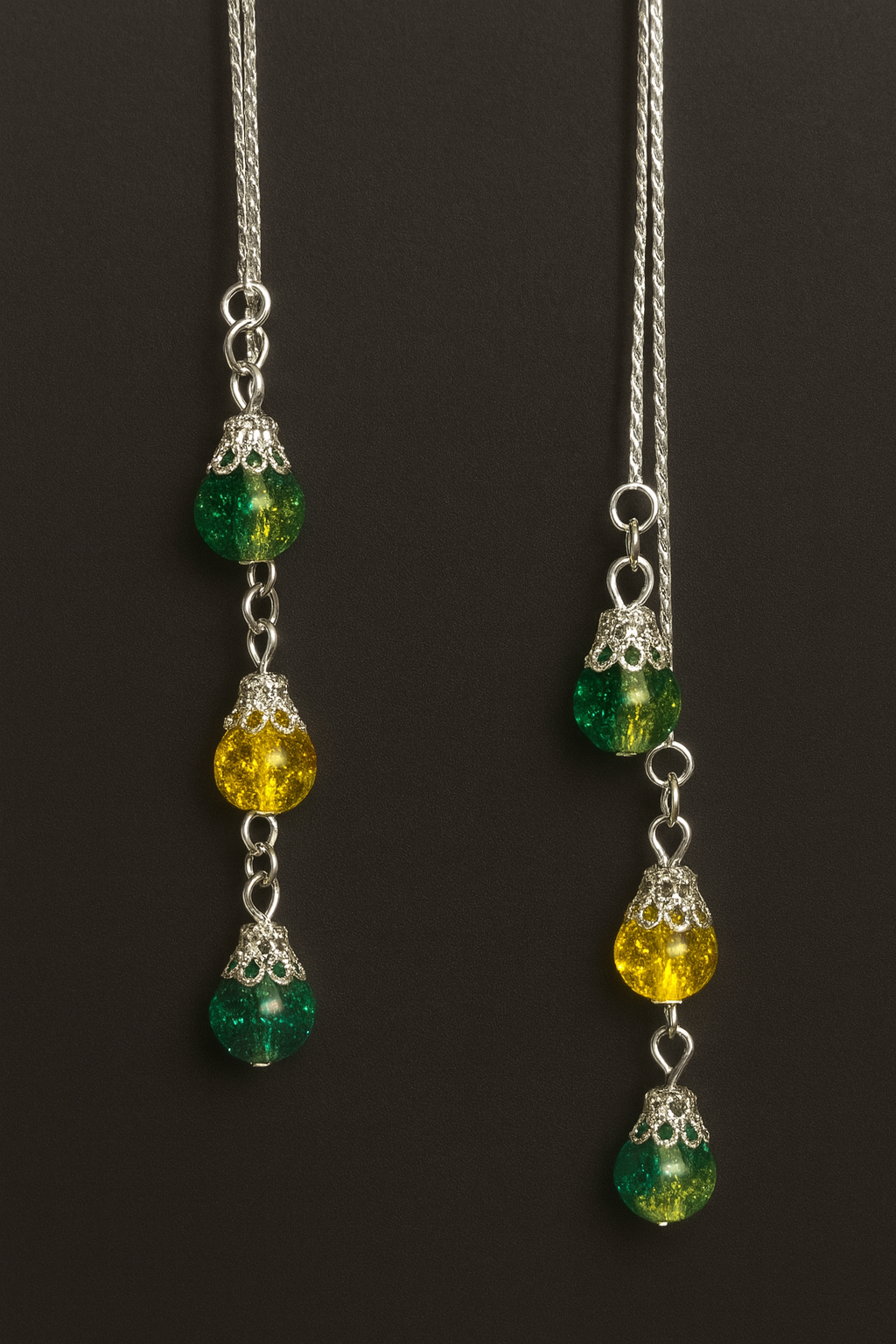Boucles d’oreilles, boule verte image 0